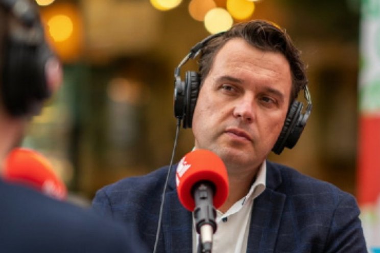 Morgen: Arne Bac Morgen: Arne Bac