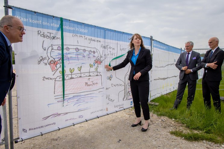 Universiteit Maastricht bouwt high-tech kas Universiteit Maastricht bouwt high-tech kas