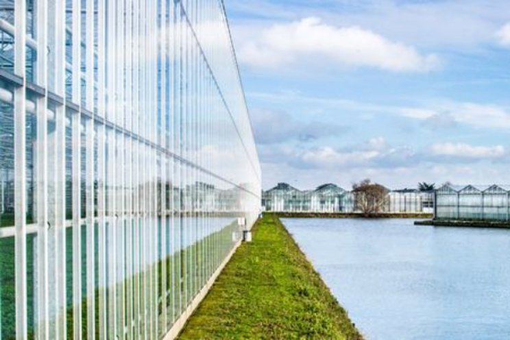 Nieuwe stappen voor schoon oppervlaktewater Nieuwe stappen voor schoon oppervlaktewater