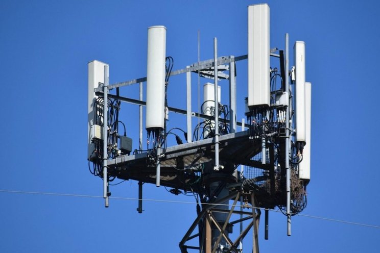 'Wie nieuwe kas bouwt, moet naar 5G kijken' 'Wie nieuwe kas bouwt, moet naar 5G kijken'